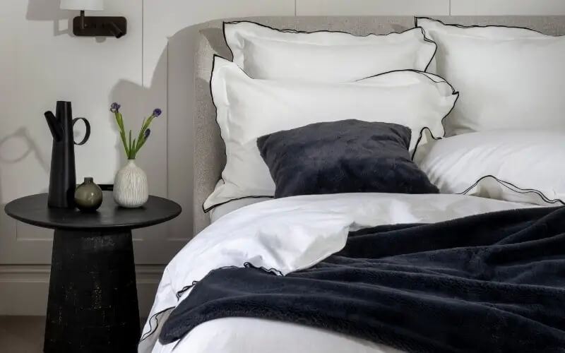 Win Soak&Sleep luxury bed linen & super soft throw Good Housekeeping