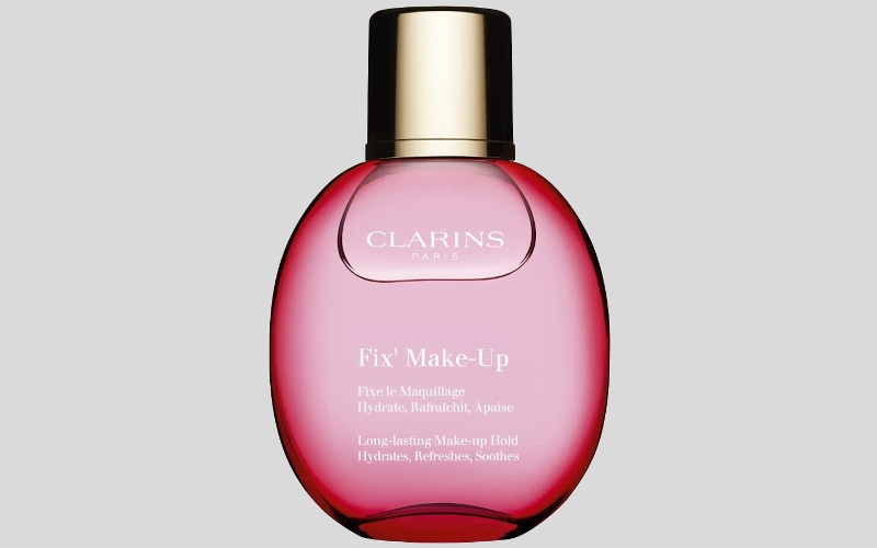 Win a refreshing Clarins fix spray leaving your makeup flawless