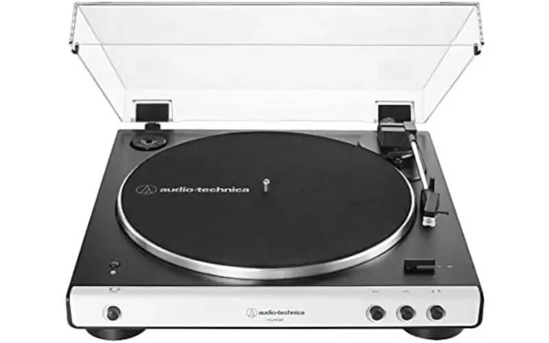 Win an AudioTechnica turntable Good To Know Competitions