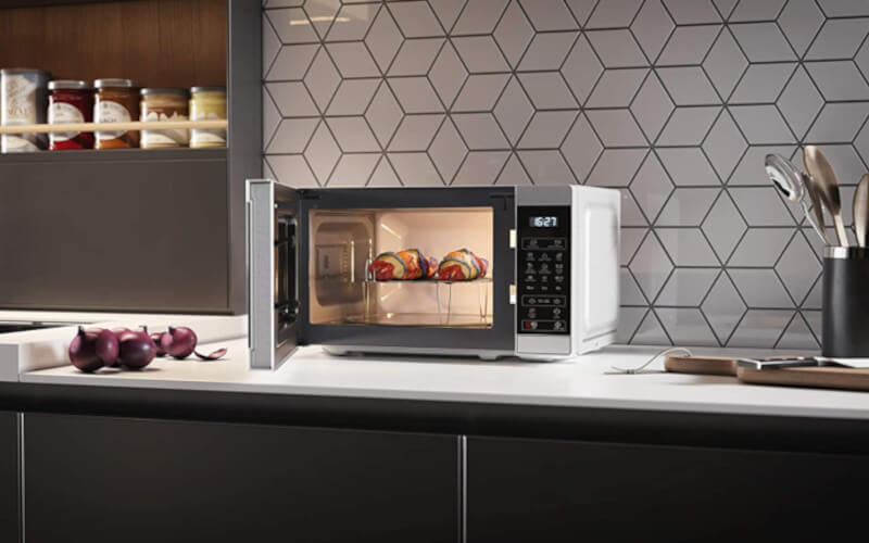 Win a SHARP Microwave Trusted Reviews Competitions