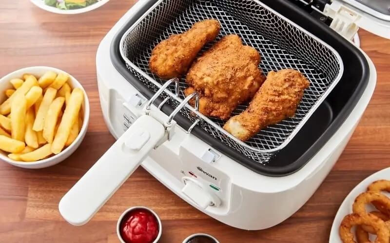 Win a Swan deep fat fryer What's On TV Magazine Competitions